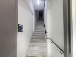 North Canal Road (D1), Retail #518318271